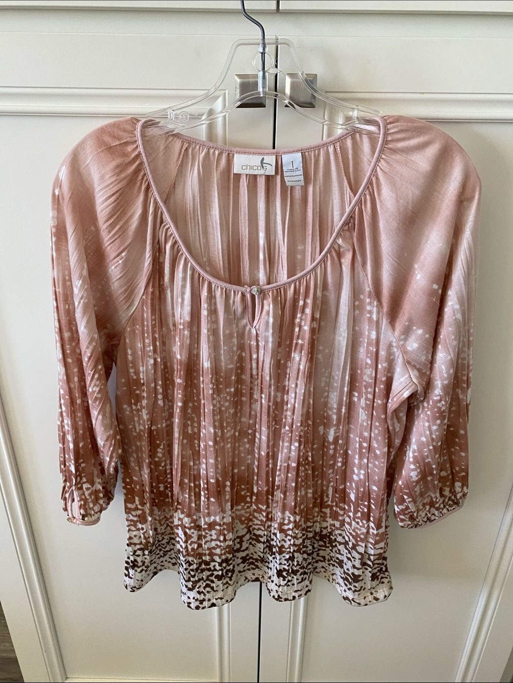 Chico’s soft and lightweight top Size M Chico’s 1